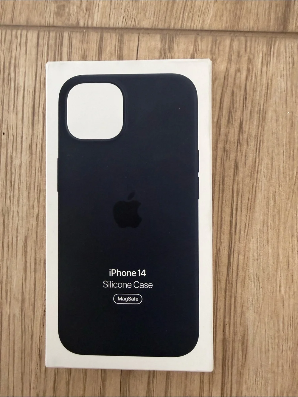 Apple iPhone 14 Silicone Case with Mag Safe- Midnight Black